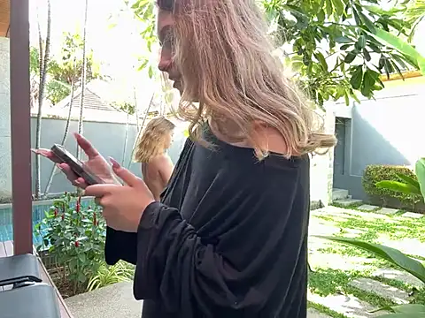 Nura n Sarah online show from February 26, 8:37 am