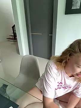 Nura n Sarah online show from March 12, 5:13 am