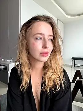 Nura n Sarah online show from November 2, 3:20 am