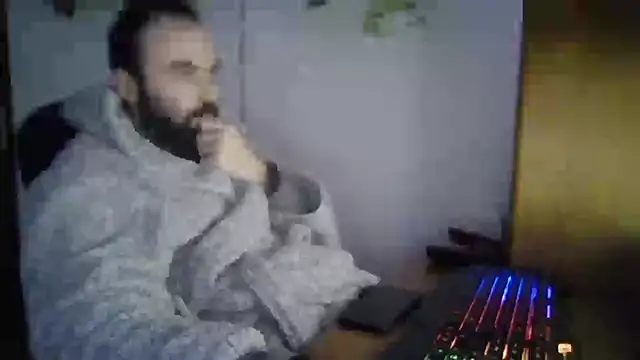 Snapshot of joaodias_97 chatting on February 28, 10:50 pm joaodias 97 online show from February 28, 10:50 pm