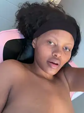 Snapshot of Neelo-Smith chatting on February 1, 6:21 am Neelo-Smith online show from February 1, 6:21 am