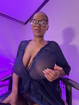 Snapshot of Neelo-Smith chatting on June 5, 4:19 am Neelo-Smith online show from June 5, 4:19 am