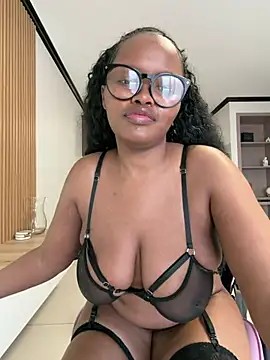 Snapshot of Neelo-Smith chatting on July 30, 8:13 am Neelo-Smith online show from July 30, 8:13 am