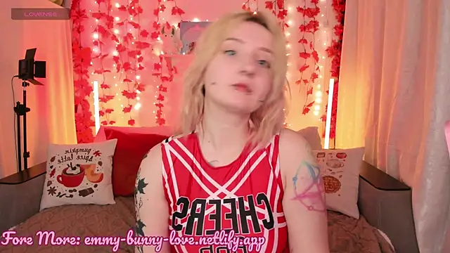 EmmyBunny online show from September 20, 4:19 pm