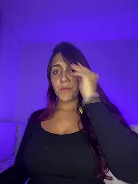 Snapshot of Alicia_Ruiz chatting on March 2, 12:09 am Alicia Ruiz online show from March 2, 12:09 am