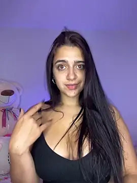 Snapshot of Alicia_Ruiz chatting on October 18, 4:41 pm Alicia Ruiz online show from October 18, 4:41 pm