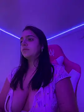 Alicia Ruiz online show from January 17, 12:10 pm