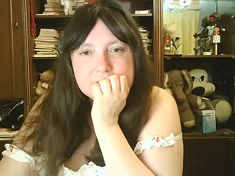 CarrieQPeach online show from May 11, 10:51 pm