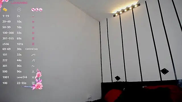 Snapshot of IsabellBigtitsxx chatting on June 18, 8:24 pm IsabellBigtitsxx online show from June 18, 8:24 pm