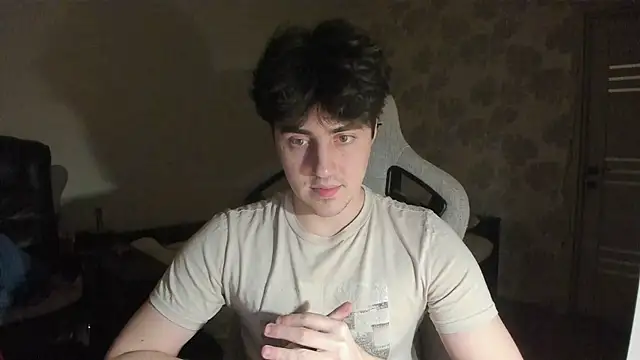 Knuckles17 online show from March 28, 5:12 pm