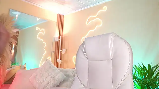 MatiasKorn online show from March 7, 2:30 am