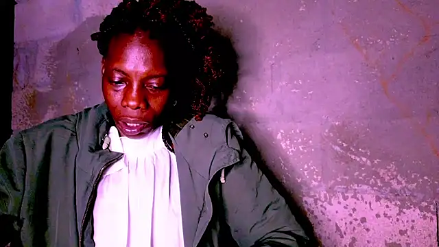 Snapshot of nzanizy chatting on January 5, 9:25 pm nzanizy online show from January 5, 9:25 pm