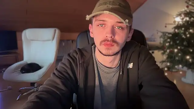 naked psy online show from January 13, 7:43 am