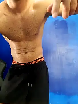 Snapshot of ElmaCannon chatting on December 25, 7:13 pm ElmaCannon online show from December 25, 7:13 pm