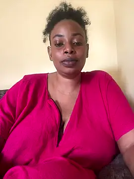 Snapshot of fat_creamy_pus chatting on November 2, 12:18 pm fat creamy pus online show from November 2, 12:18 pm