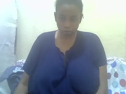 Snapshot of fat_creamy_pus chatting on December 15, 2:05 am fat creamy pus online show from December 15, 2:05 am