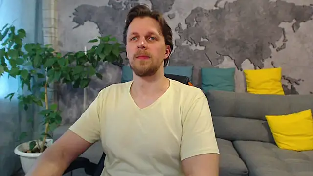 VikingChrisss online show from April 26, 8:45 am