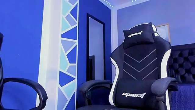 alex oficial online show from October 22, 5:41 am