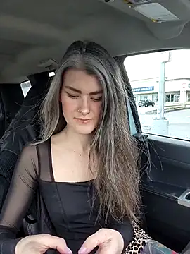 Snapshot of Lilmissvyx chatting on March 20, 3:25 pm Lilmissvyx online show from March 20, 3:25 pm