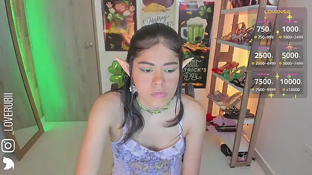 loverubii online show from March 3, 11:10 pm