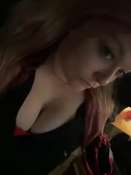 Snapshot of Cumslutsnowbunnie69 chatting on October 18, 12:57 am Cumslutsnowbunnie69 online show from October 18, 12:57 am