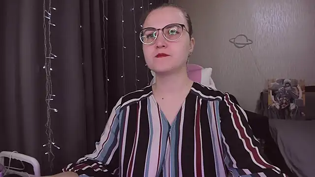 MissBrightShine online show from November 21, 10:36 am