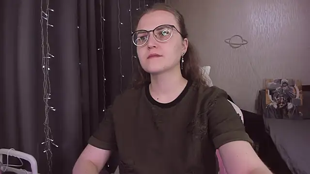 MissBrightShine online show from November 22, 10:58 am