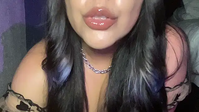bunnymami online show from June 16, 2:03 am
