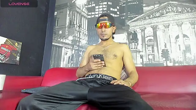 steffanxxll online show from July 17, 3:50 pm