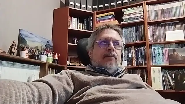 Mandra is a whore online show from September 26, 4:33 pm