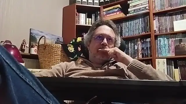 Mandra is a whore online show from October 25, 10:04 pm