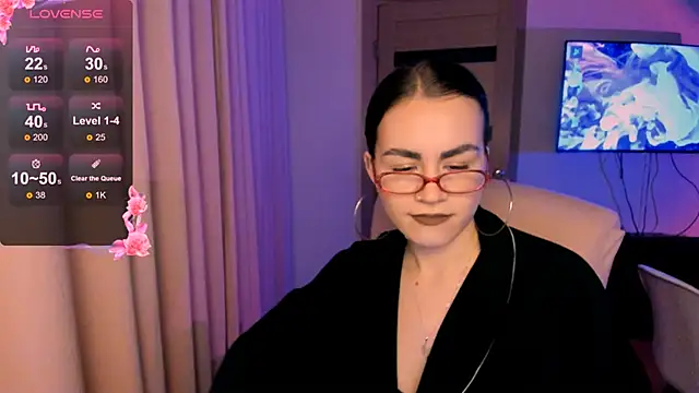 Snapshot of _selectrra chatting on December 10, 7:32 pm selectrra online show from December 10, 7:32 pm