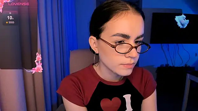 Snapshot of _selectrra chatting on December 15, 3:20 pm selectrra online show from December 15, 3:20 pm