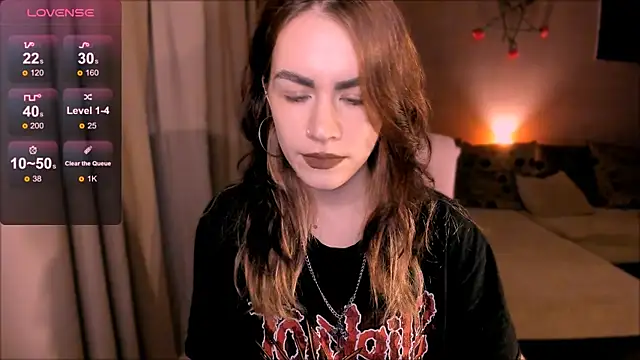 Snapshot of _selectrra chatting on September 28, 3:50 pm selectrra online show from September 28, 3:50 pm