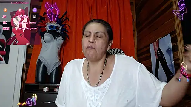 merlyna goldens online show from January 23, 3:16 am