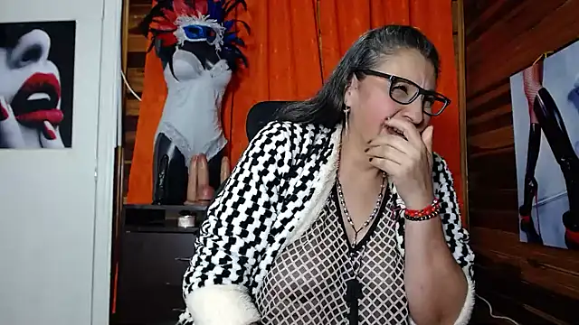 merlyna goldens online show from January 24, 9:17 am