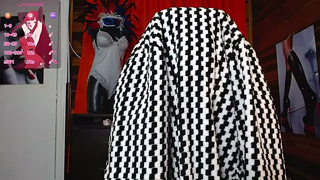 merlyna goldens online show from February 12, 3:07 am