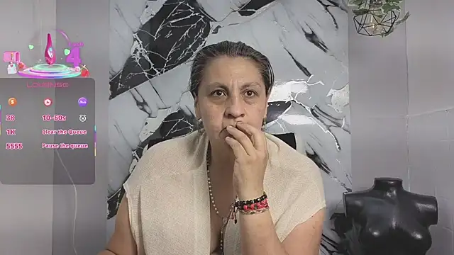 merlyna goldens online show from September 13, 11:15 pm