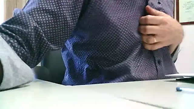 Gregcam online show from June 18, 6:57 am