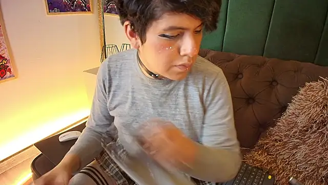 Satuurn  online show from February 20, 2:39 pm