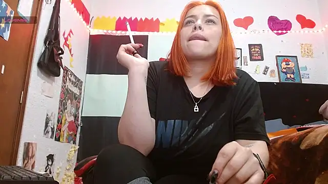 Snapshot of Saray_extrovert_ chatting on May 22, 4:19 am Saray extrovert online show from May 22, 4:19 am