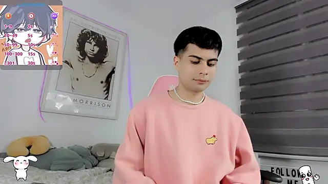 Snapshot of lucas_cute chatting on November 16, 7:52 pm lucas cute online show from November 16, 7:52 pm