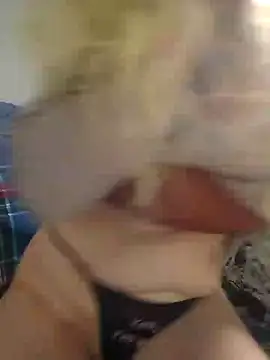 Impression222 online show from February 16, 2:32 pm