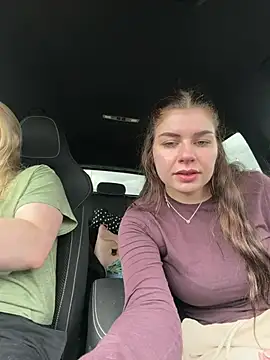 EllyNora online show from July 5, 2:46 pm