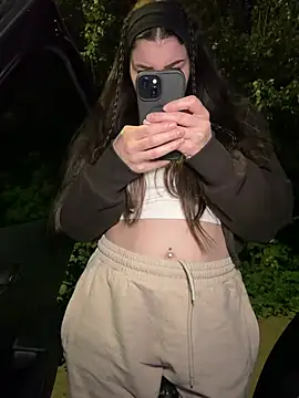 EllyNora online show from July 16, 9:32 pm