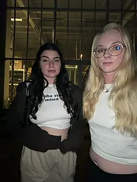 EllyNora online show from July 24, 9:02 pm