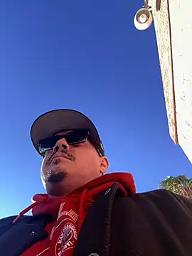 Snapshot of PeterGrandee chatting on January 20, 4:55 pm PeterGrandee online show from January 20, 4:55 pm