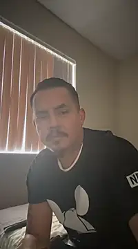 Snapshot of PeterGrandee chatting on January 31, 8:12 pm PeterGrandee online show from January 31, 8:12 pm