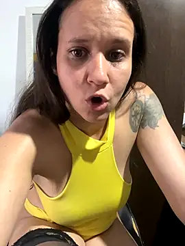 hotcookie28 online show from November 23, 8:30 pm