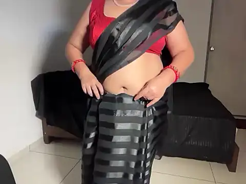 Snapshot of soniasharma0223 chatting on November 9, 12:09 am soniasharma0223 online show from November 9, 12:09 am